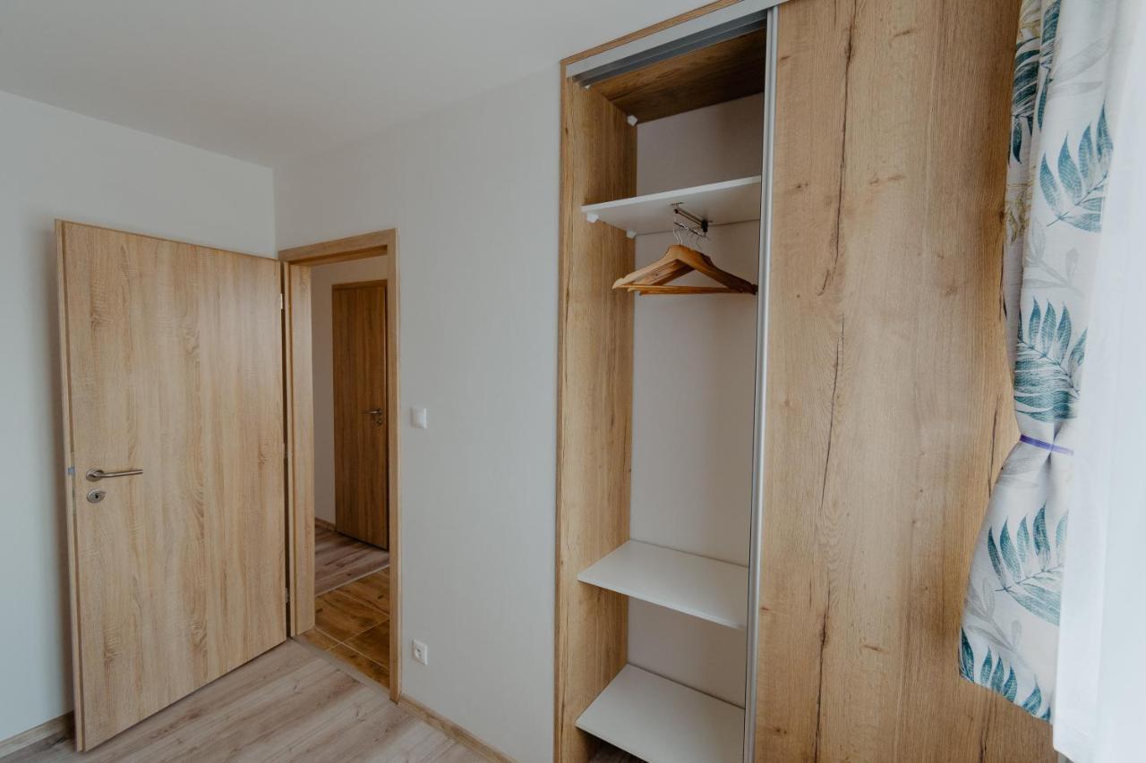 Apartmany Zara Nova Lesna Exterior photo
