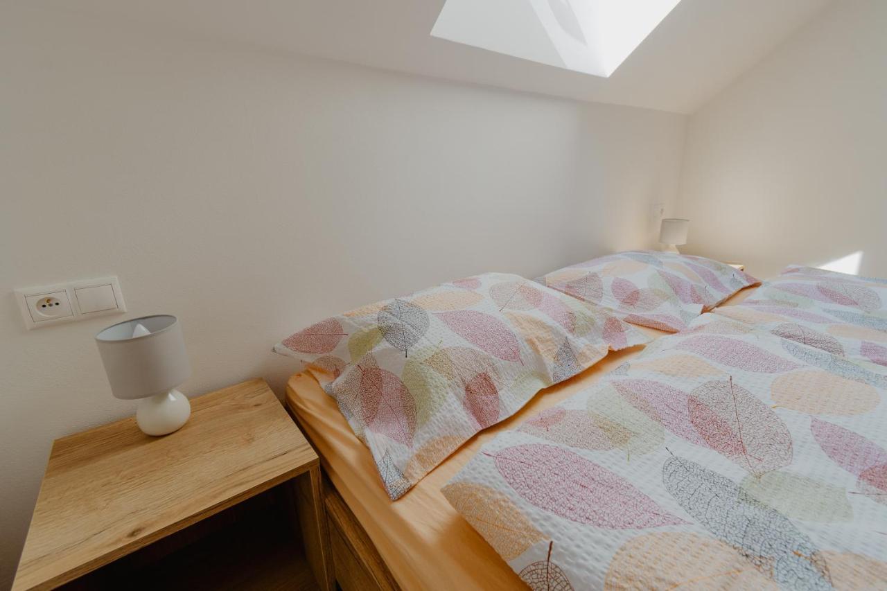 Apartmany Zara Nova Lesna Exterior photo