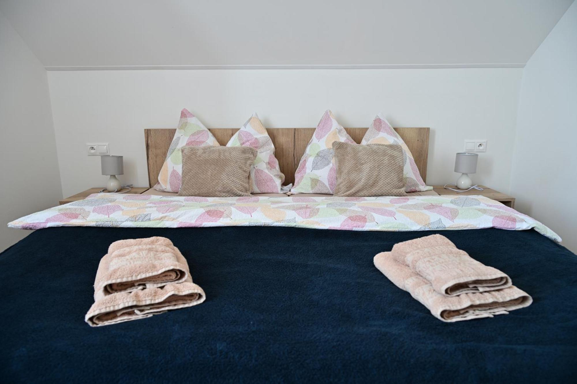 Apartmany Zara Nova Lesna Exterior photo