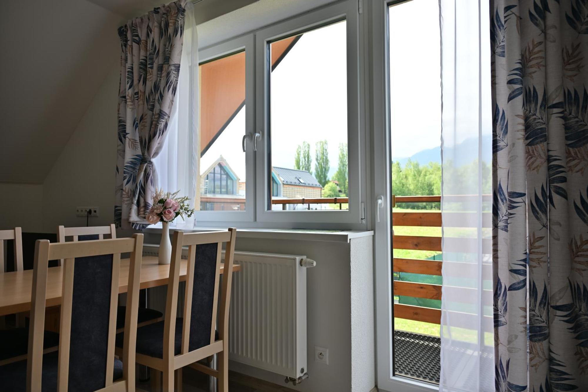 Apartmany Zara Nova Lesna Exterior photo